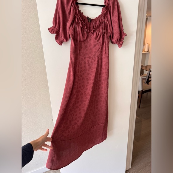 Anthropologie Current Air Los Angeles burgundy off the shoulder midi dress - Picture 3 of 6